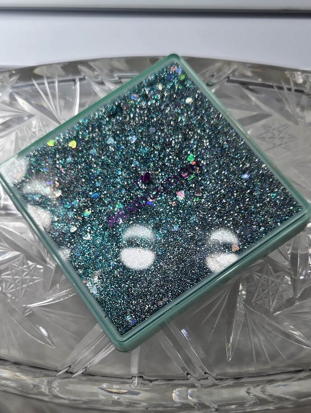 I Heart Revolution Starry Eyed 9 Shade Eyeshadow Pigment Palette
